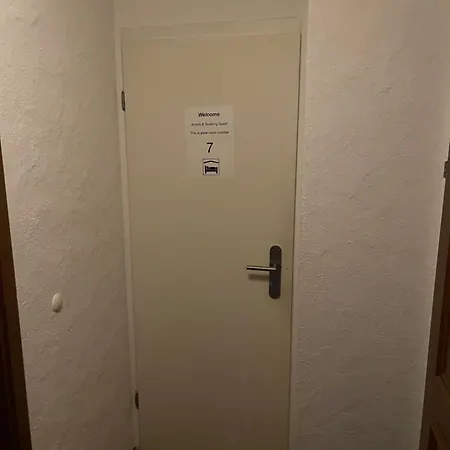 7 Preiswertes In Privater Wohnung, Kein Hotel, Ohne Personal, Zum Uebernachten *
