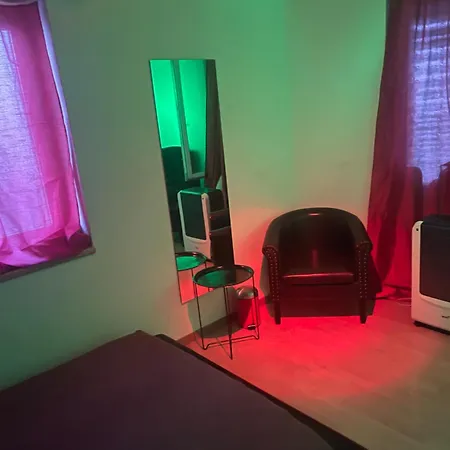 7 Preiswertes In Privater Wohnung, Kein Hotel, Ohne Personal, Zum Uebernachten